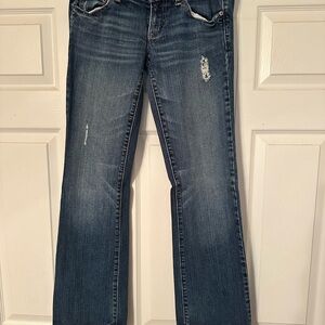 Stylish Blue Distressed Jeans